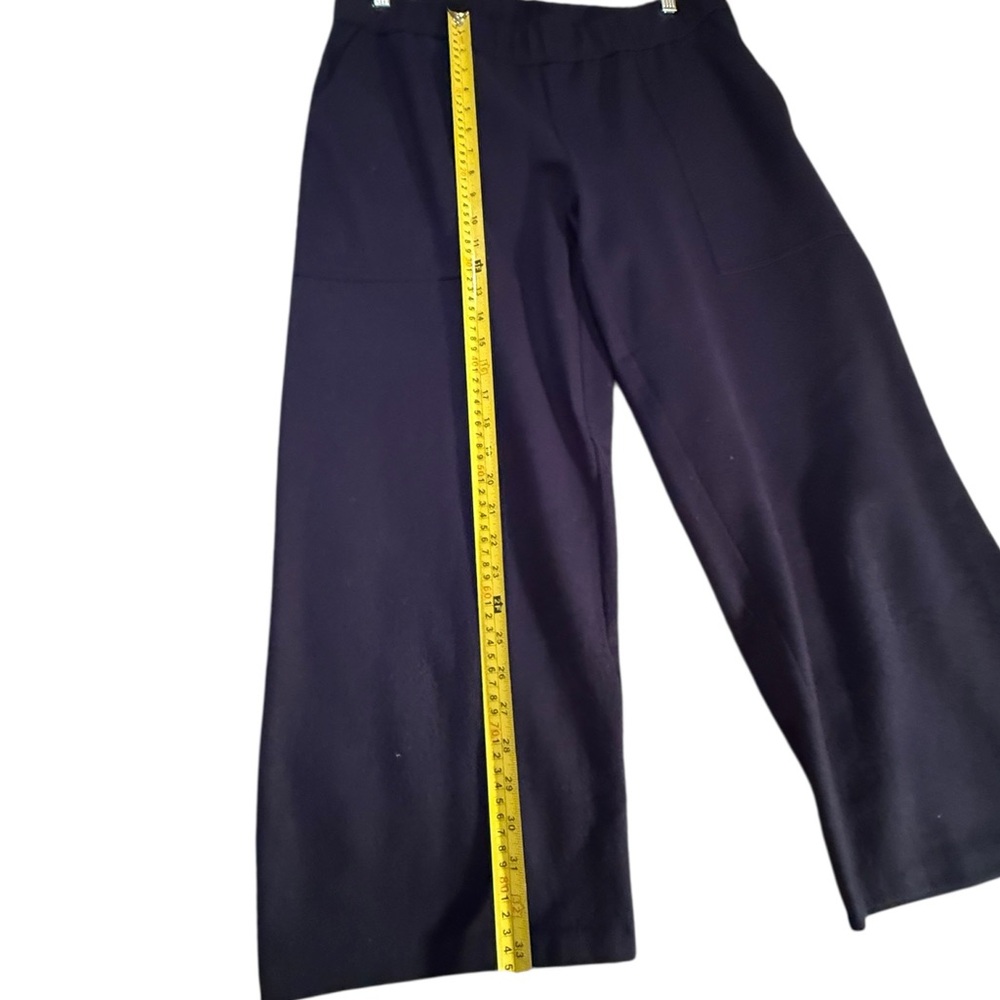 Eileen Fisher Cropped Navy Wool pull On Pants. Siz P/lg - Picture 2 of 7